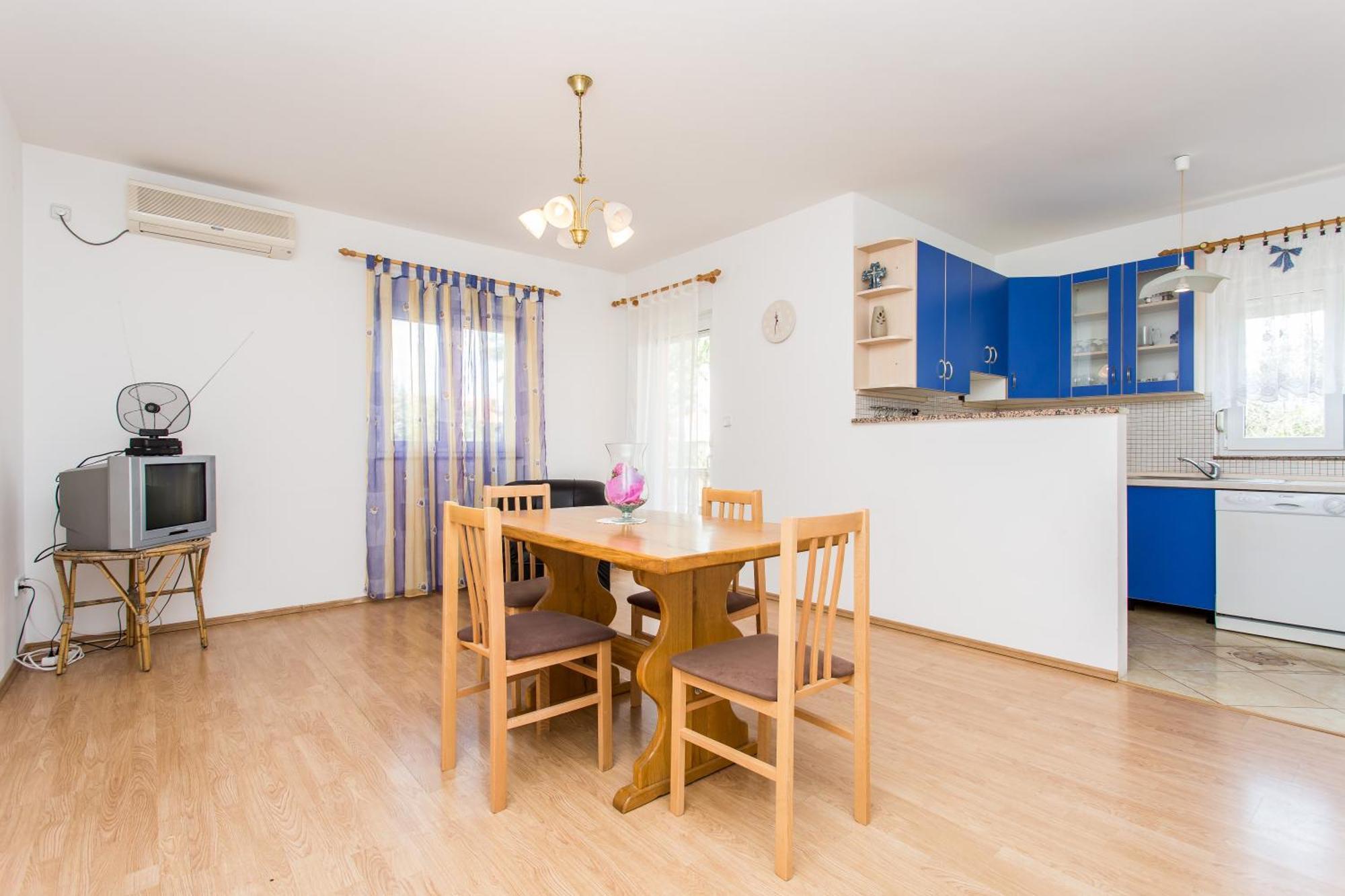 Apartman Justinic Šilo Cameră foto